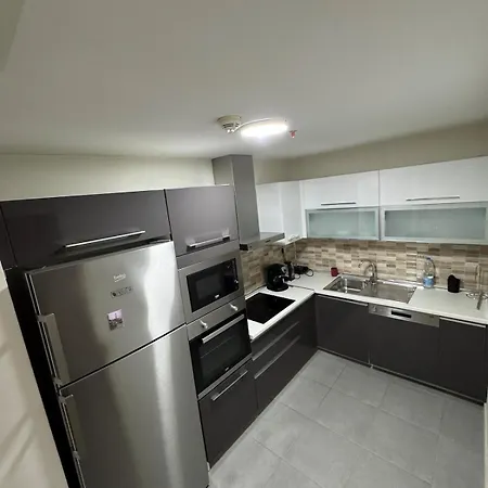 Sky Cevahir Lägenhet Skopje